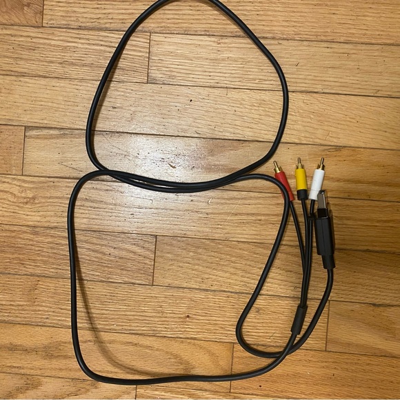 XBox 360 Composite AV Cable - Picture 4 of 4